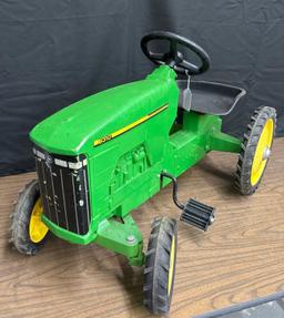 ERTL John Deere 8310 Pedal Tractor
