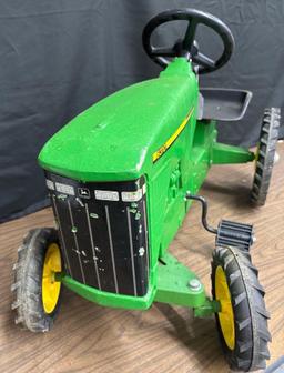 ERTL John Deere 8310 Pedal Tractor