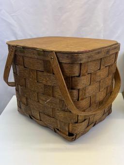 Picnic Basket with Swing Handles, Lid and Eagle Emblem and Green Plastic Lidded Box