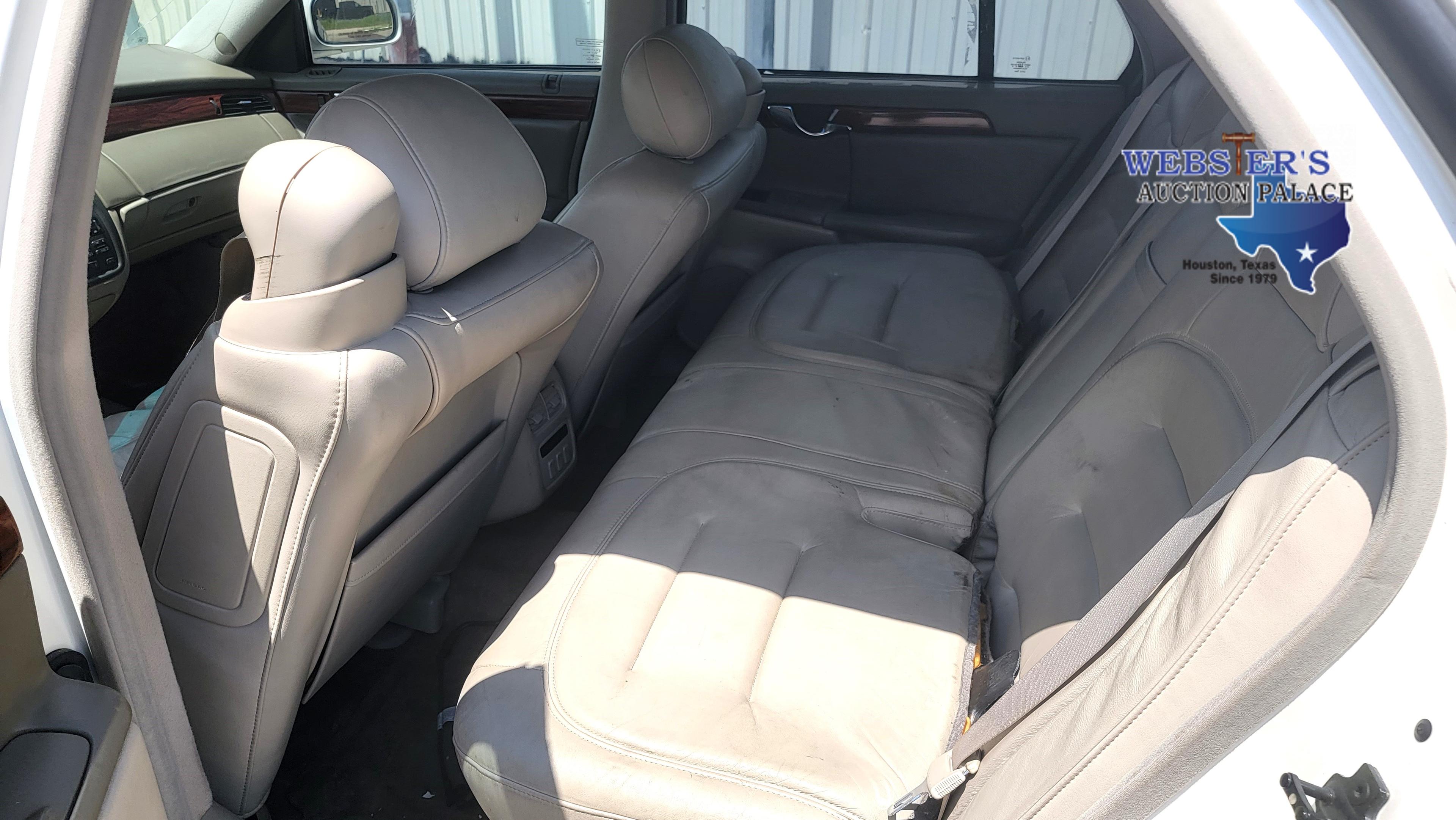 2000 CADILLAC DEVILLE
