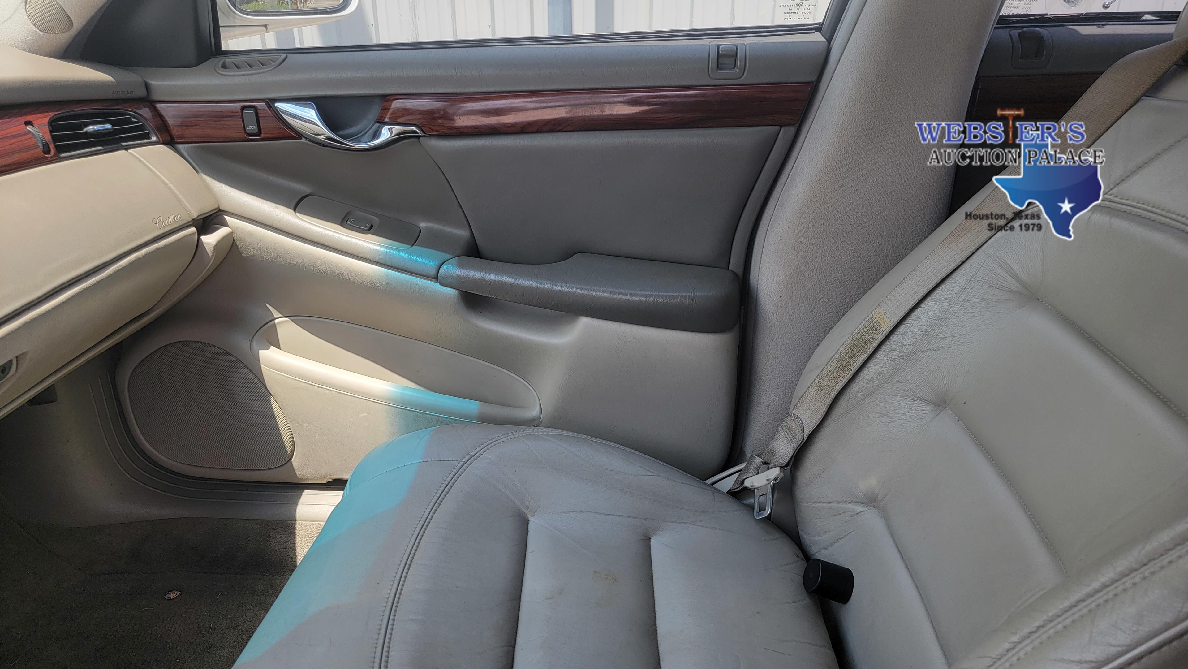 2000 CADILLAC DEVILLE