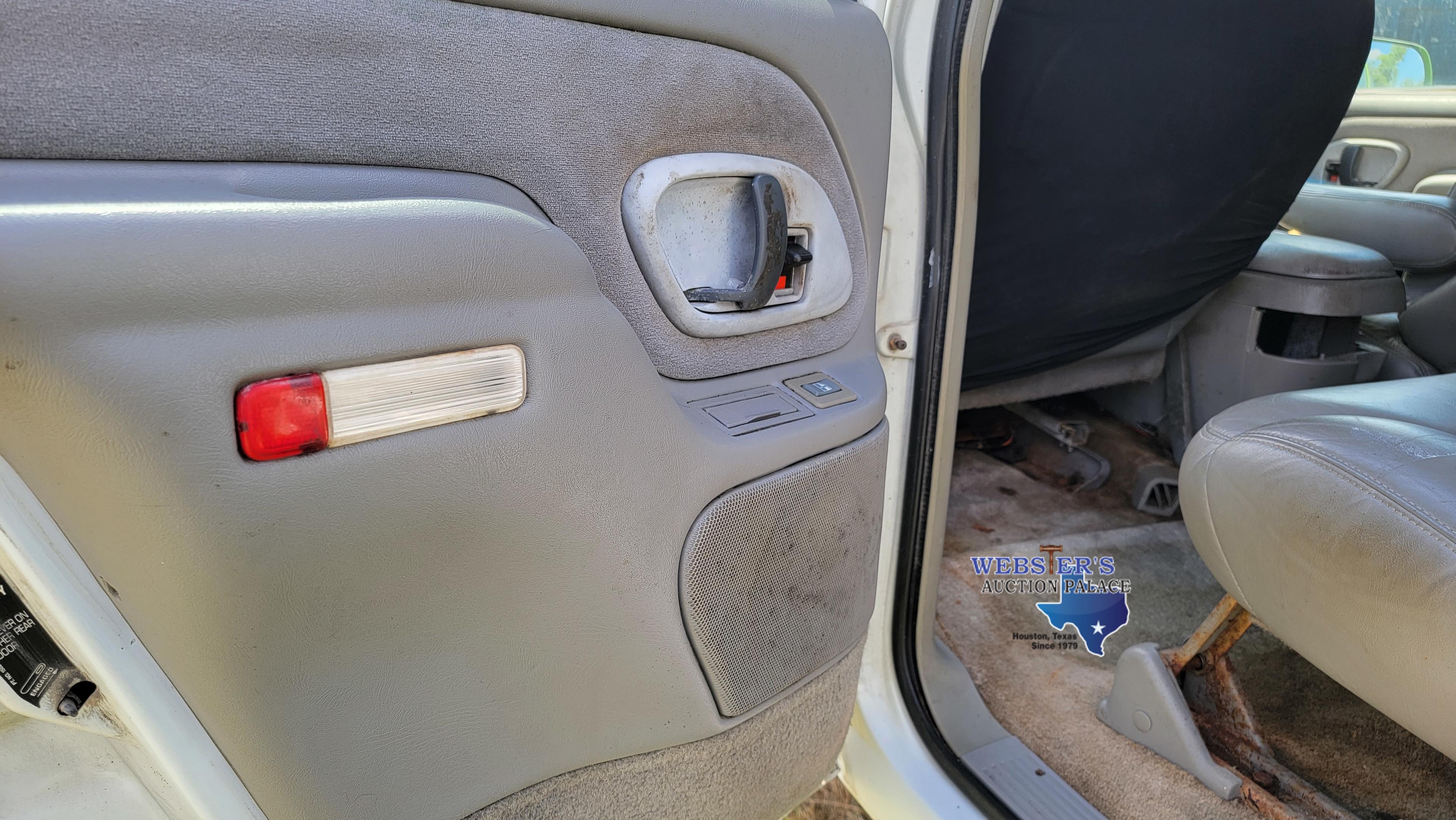 1999 CHEVROLET TAHOE