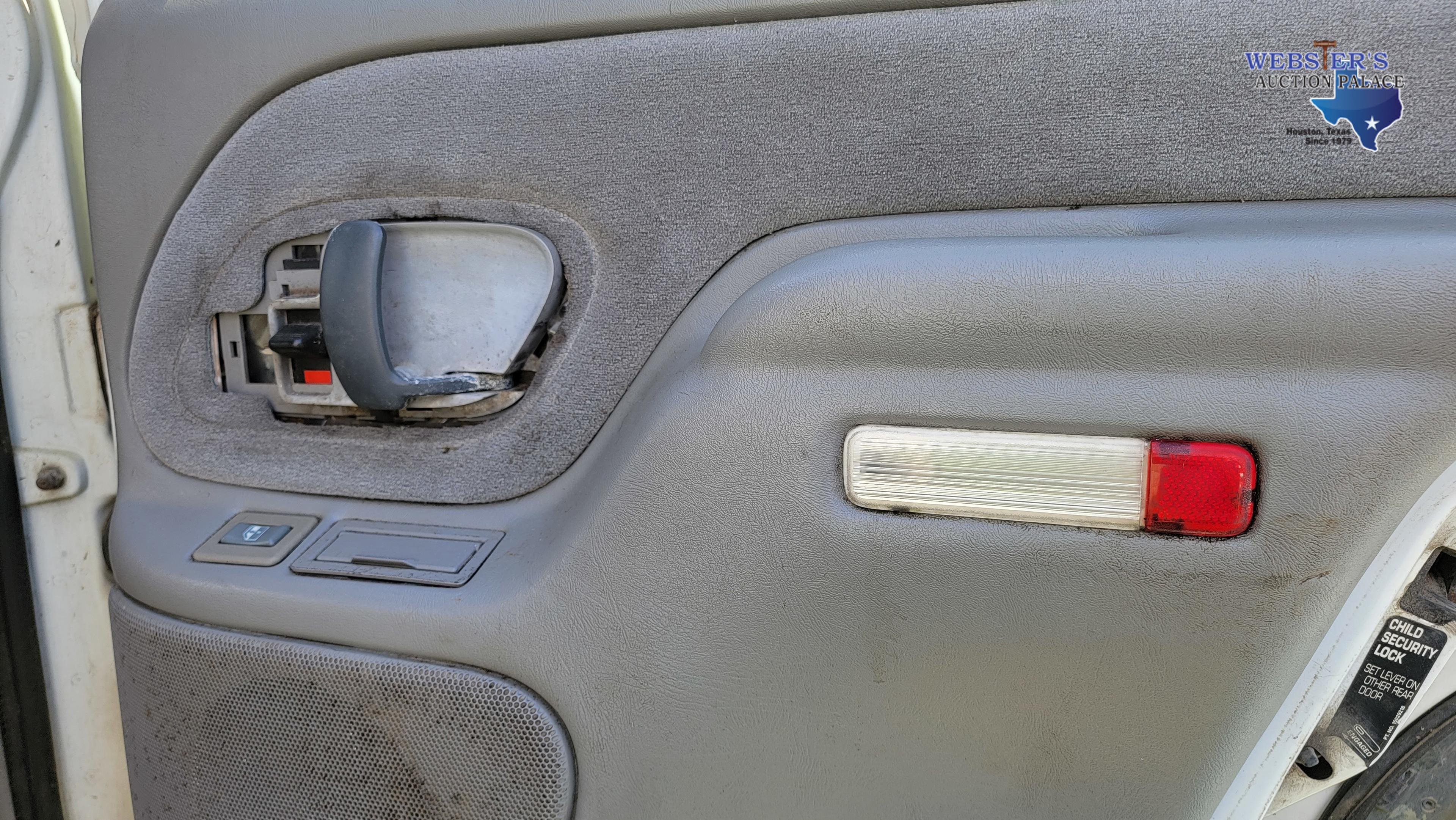1999 CHEVROLET TAHOE