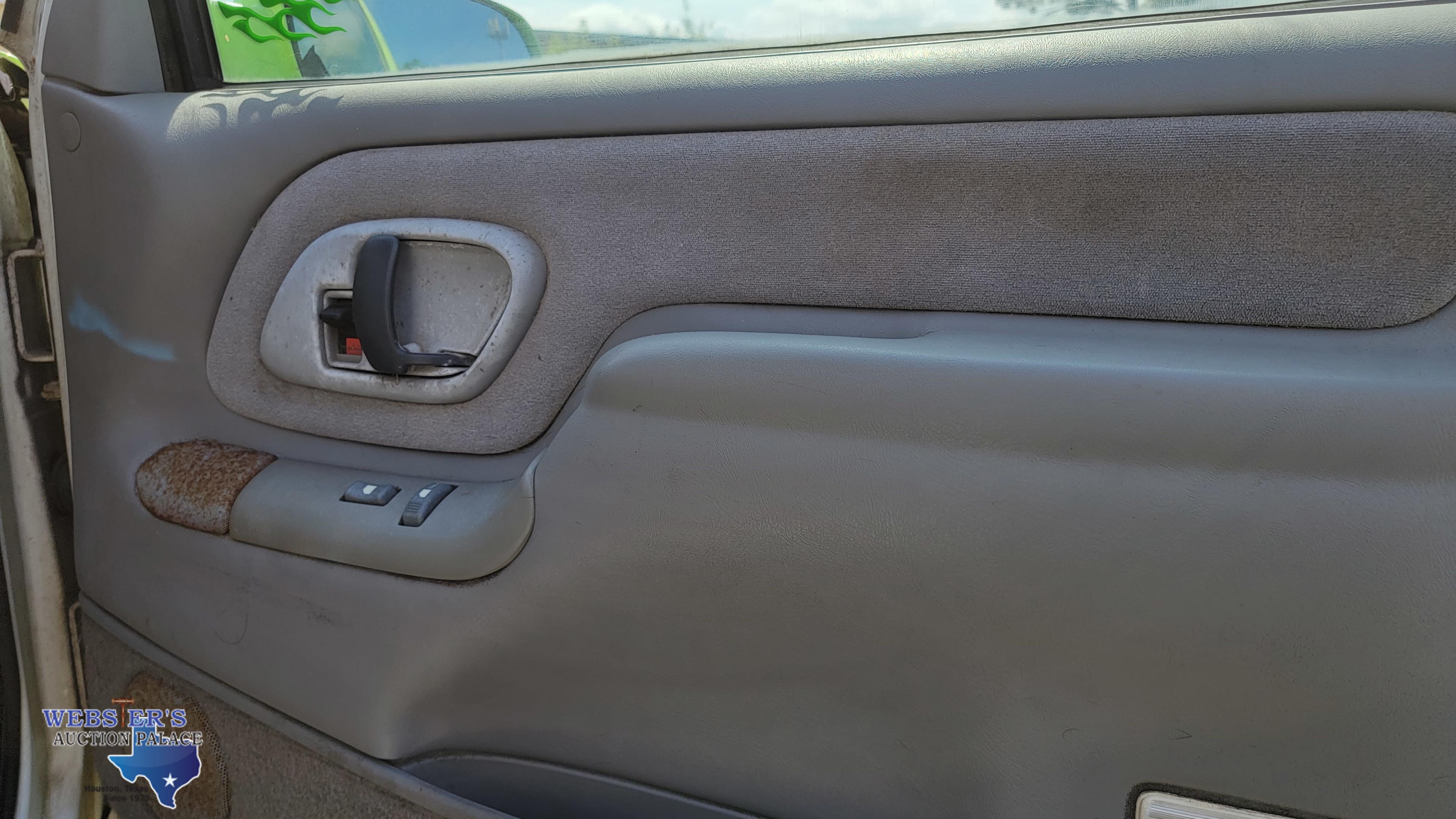 1999 CHEVROLET TAHOE