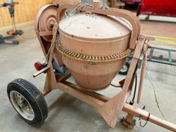 CONCRETE MIXER