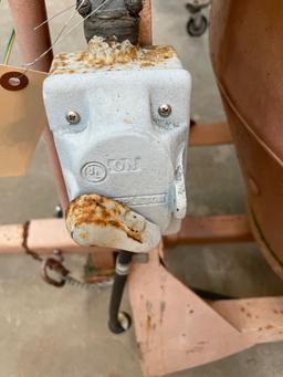 CONCRETE MIXER