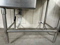 STAINLESS SINGLE SINK