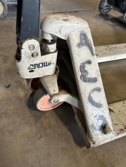 CROWN PALLET JACK