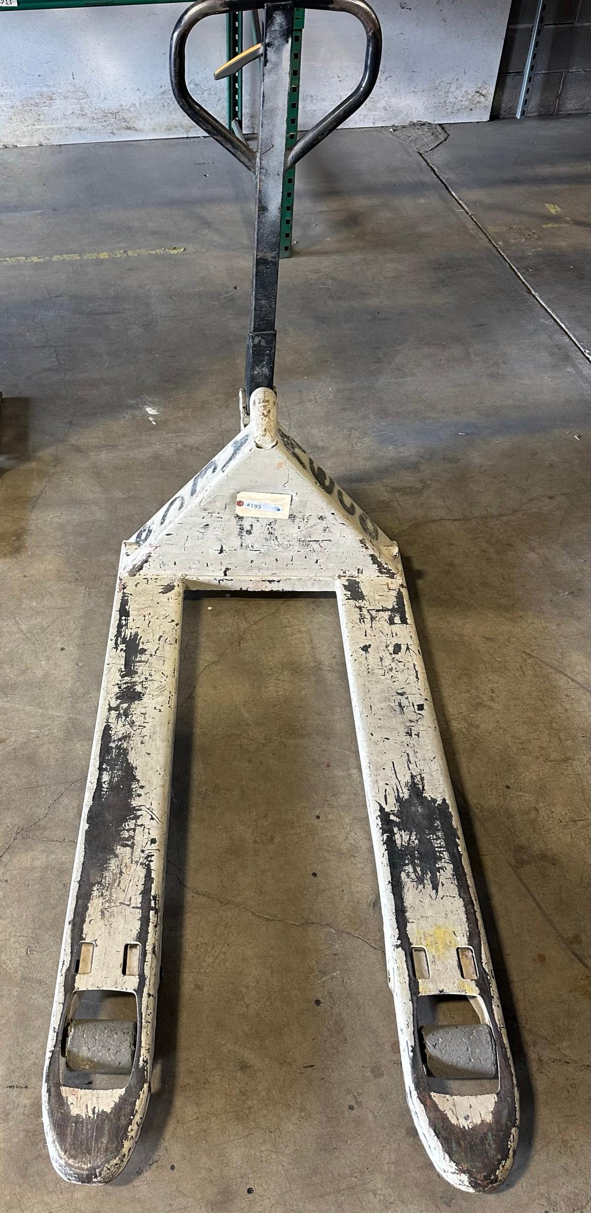 CROWN PALLET JACK