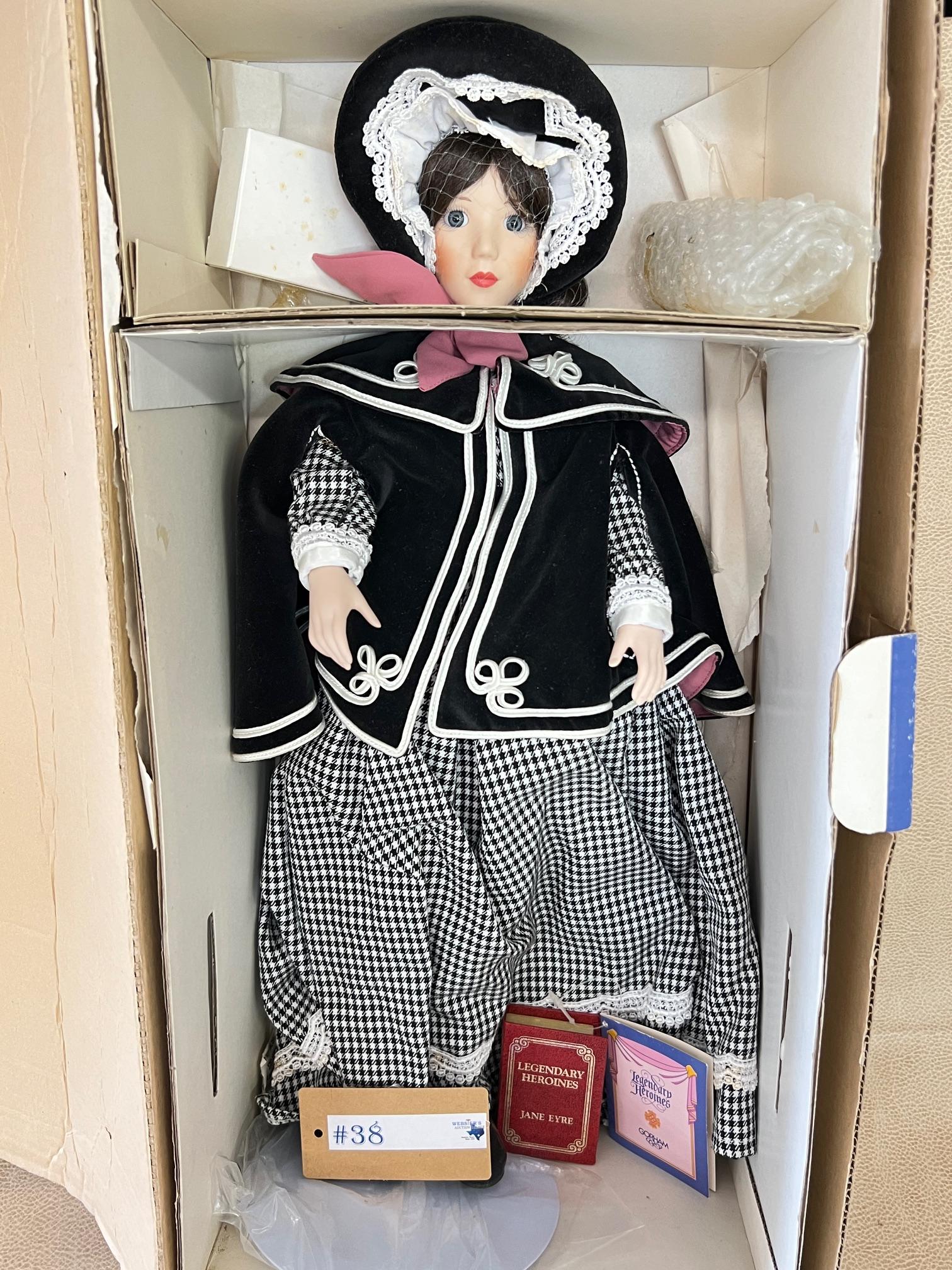 3PC HISTORICAL CHARACTER DOLLS IN BOXES