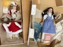 2PC FRANKLIN MINT HEIRLOOM DOLLS - DOROTHY AND HOLLY