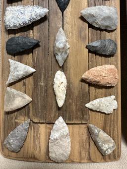 (2) ARROWHEAD DISPLAYS