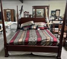 KING SIZE 4-POSTER BED W/ LINENS & MATTRESS