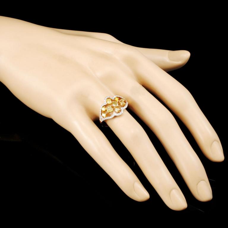 18K Gold 1.34ctw Fancy Diamond Ring