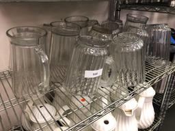 (13) Pitchers