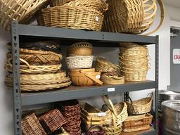 (33)Baskets