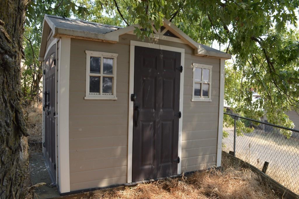 Outstanding Keter Vinyl Double Door Shed w/ Windows