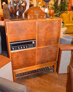 Custom Built Stereo Cabinet w/ (2) Accoustic Research AR-2ax Speakers