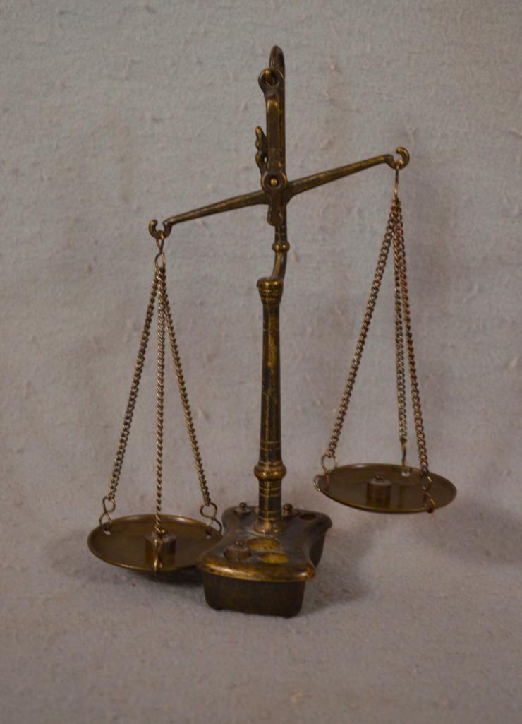 Brass Scale w/ Counterweights