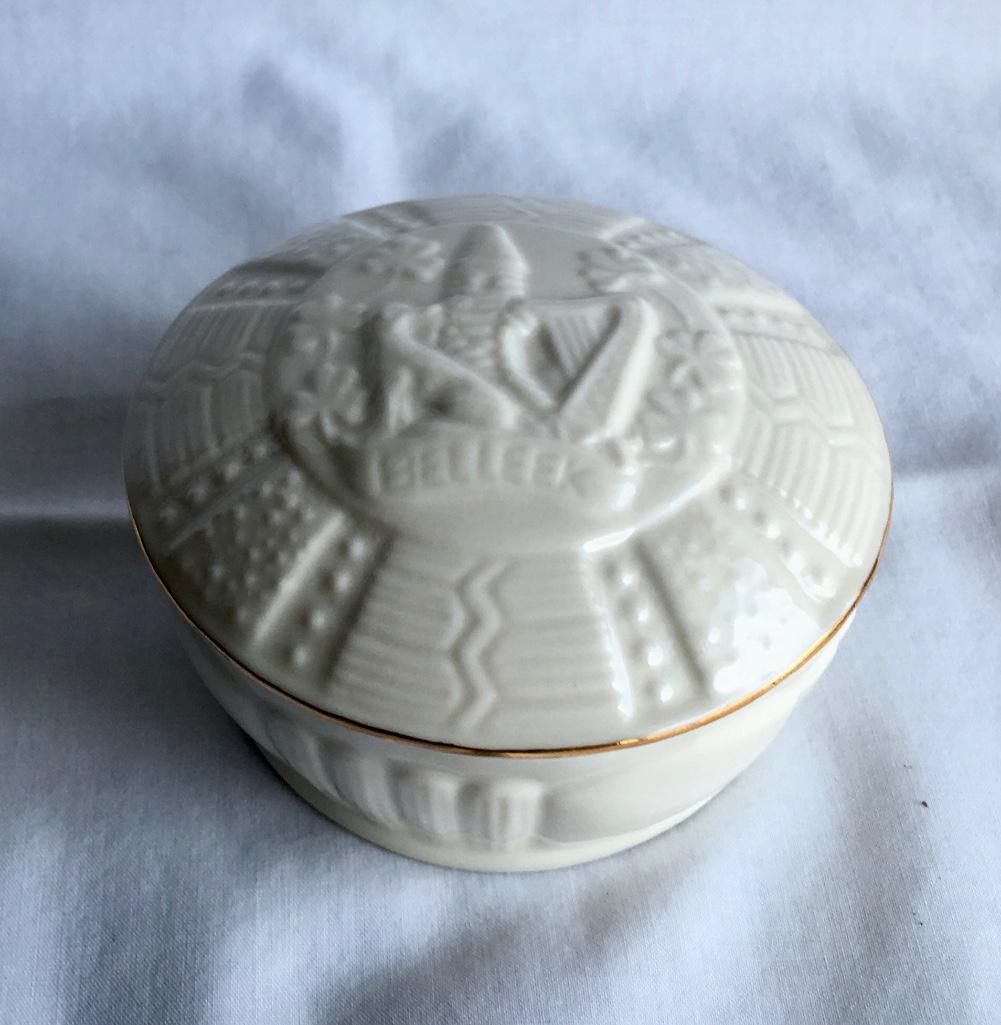 Belleek Collectors Society Trinket Box 2155