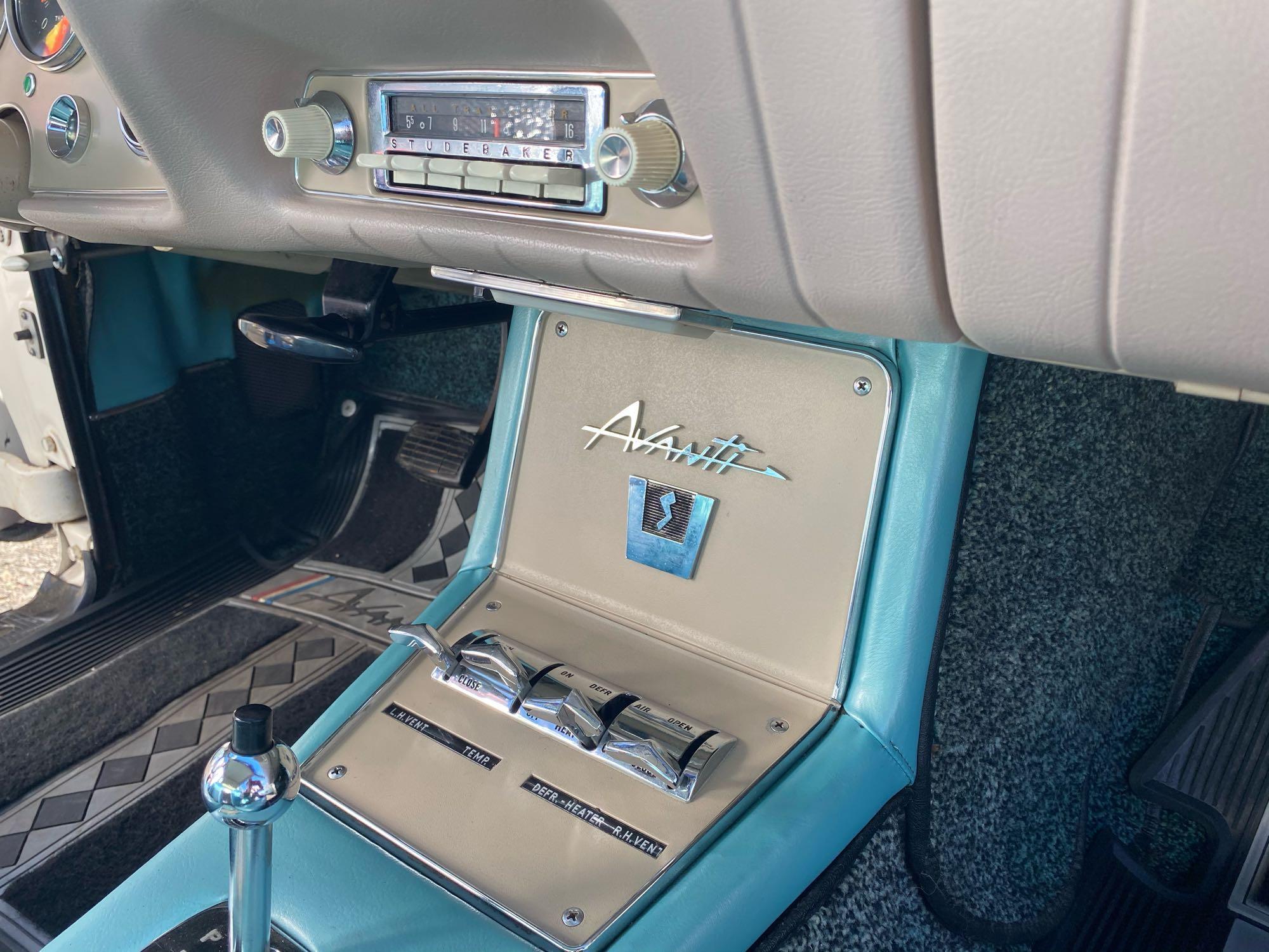 1963 Studebaker Avanti R2, Paxton Supercharger, Jet Thrust 289 V-8, 4 BBL, Borg Warner 3-speed AT
