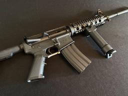 Diamondback Model DB-15 .223/5.56 Semi Automatic Rifle