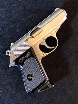 Walther Model PPK .380ACP Semi-Auto Pistol w/ Case