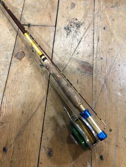 9' True Temper #1227 Aristocrat fly Rod w/ shakespeare # 1821 Reel