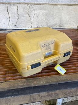 Topcon LS-B4 Level Sensor (needs repair)