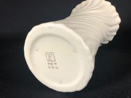Larry McBean Franciscan Vase Sept 1938-Feb. 1939 Vase 9-3/4" H