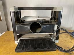 Delta Portable 12-1/2" x 5" x 9"Planer