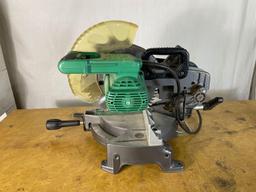 Hitachi C10FCE2 15-Amp 10-inch Single Bevel Compound Miter Saw