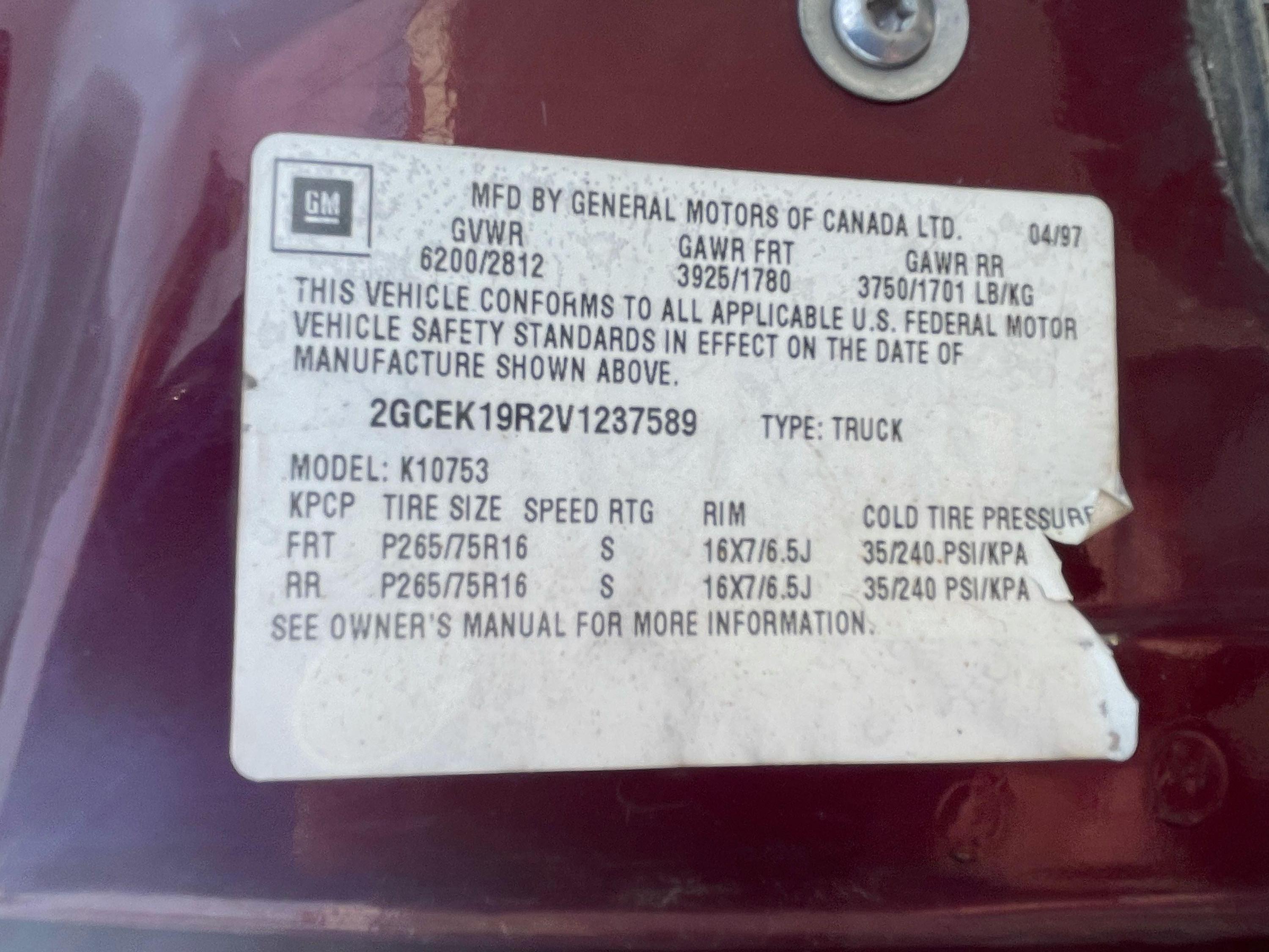 1997 Chevrolet K1500 4 X 4 2-Door Extended Cab Z71 Pickup Truck