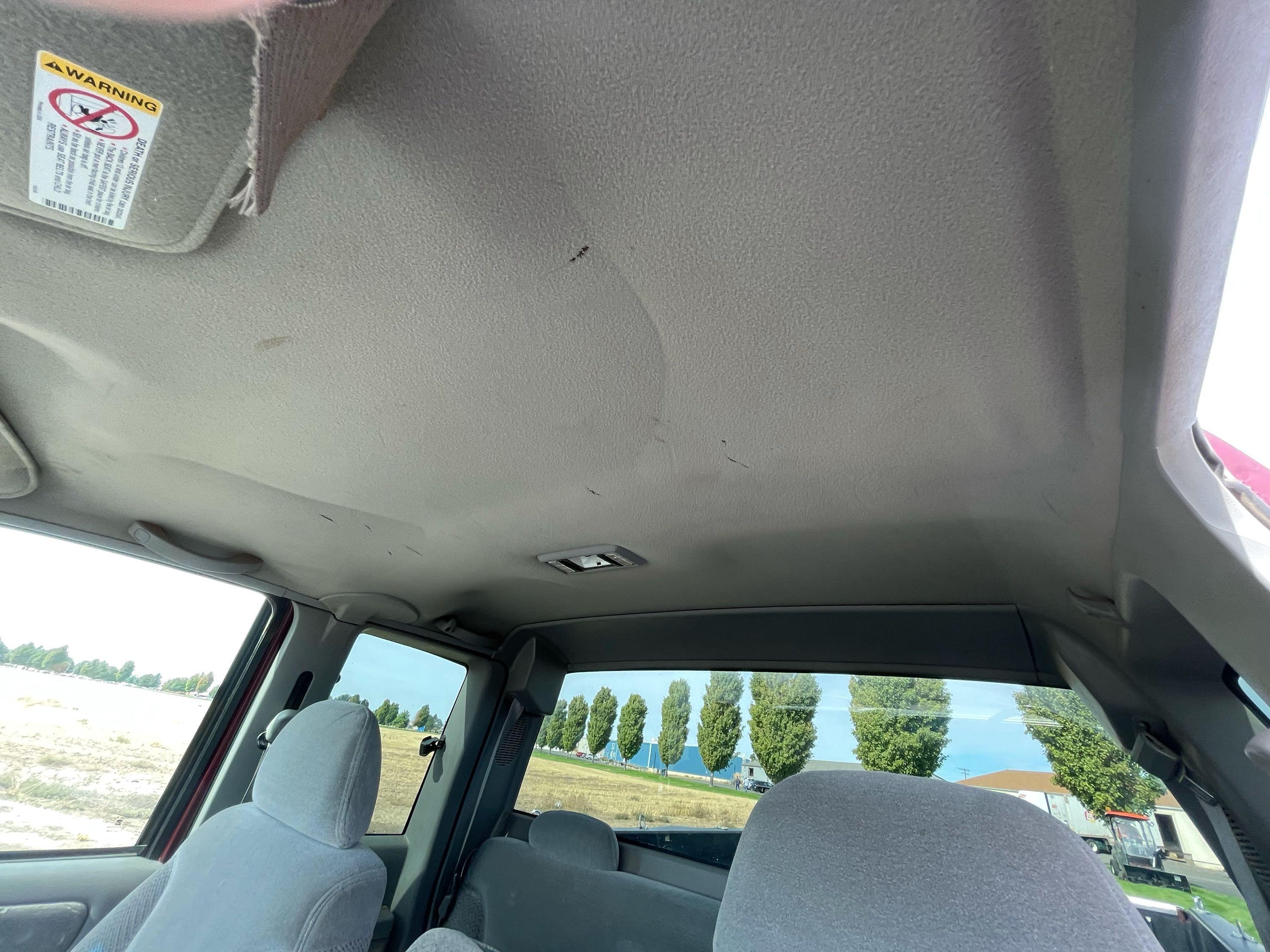 1997 Chevrolet K1500 4 X 4 2-Door Extended Cab Z71 Pickup Truck