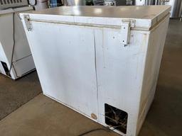 General Chest Freezer
