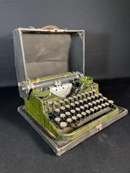 Underwood Standard 4 Bank Typewriter