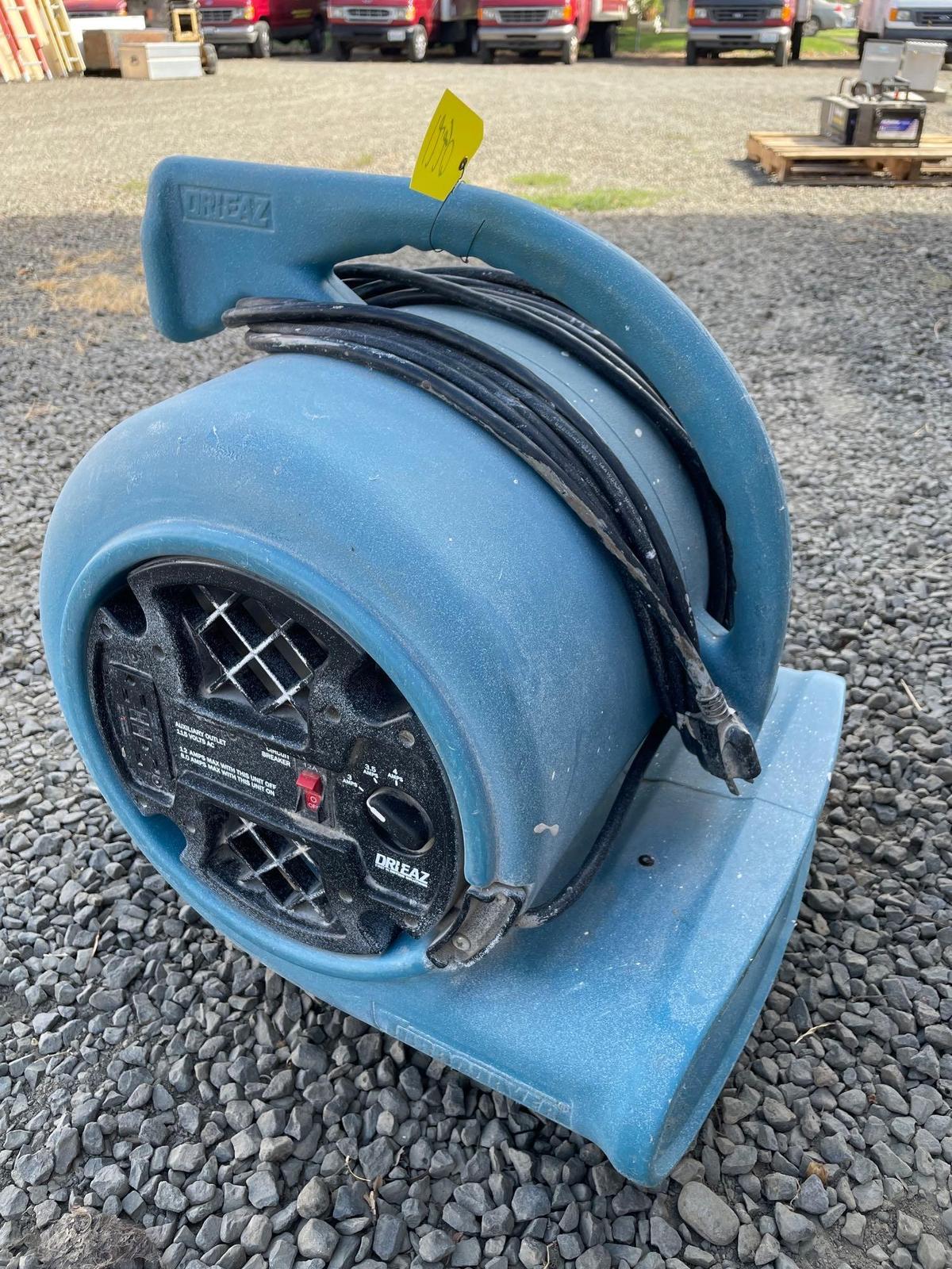 Drieaz Turbodryer Airmover w/ GFCI Outlets