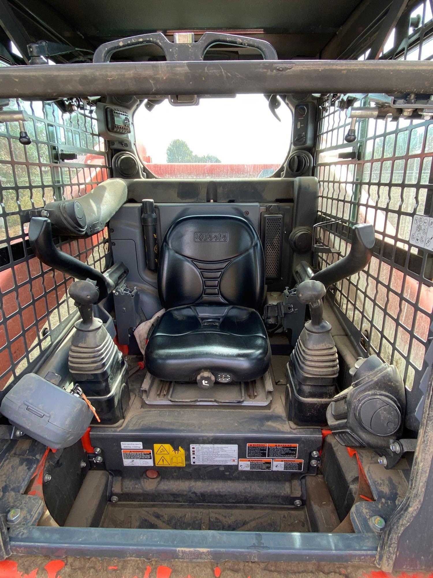 2019 Kubota Model SSV75 Skid Steer Loader w/ Clamshell Bucket