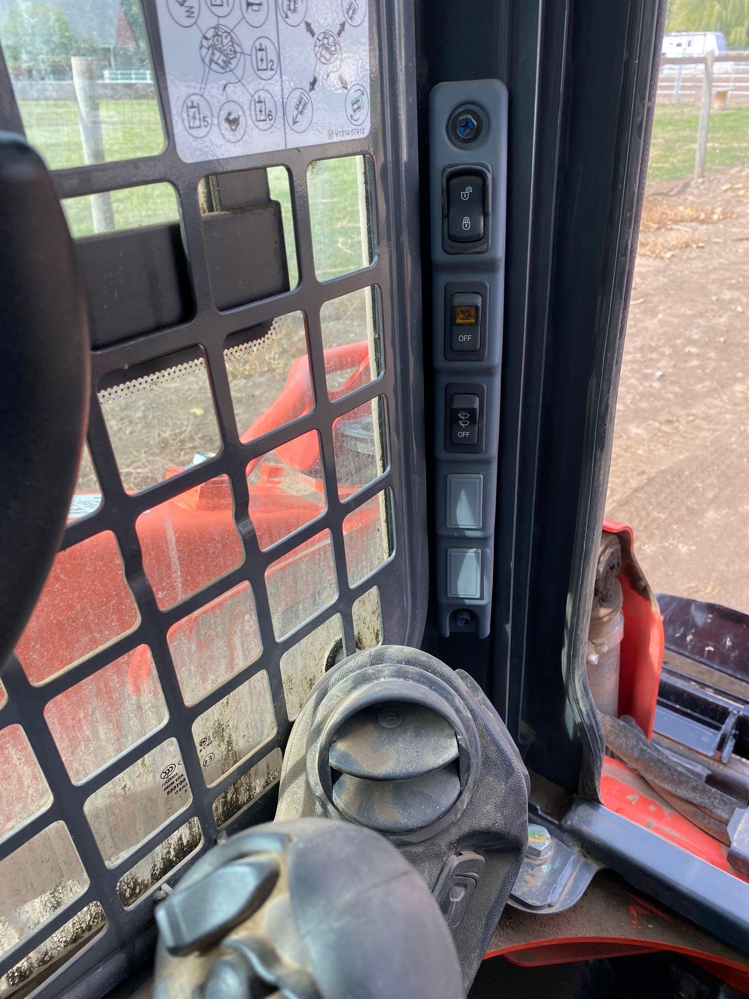 2019 Kubota Model SSV75 Skid Steer Loader w/ Clamshell Bucket