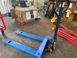 Pallet Jack 5500lbs Cap.