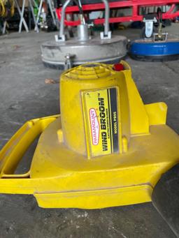Paramount "wind broom"