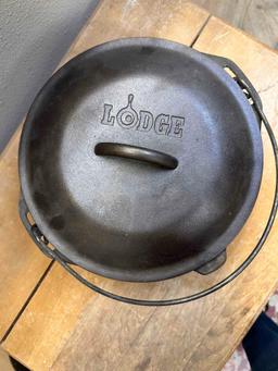 Cast Iron Pot with Lodge Lid