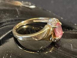 10K Pink Saphire Ring