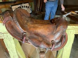 Saddle