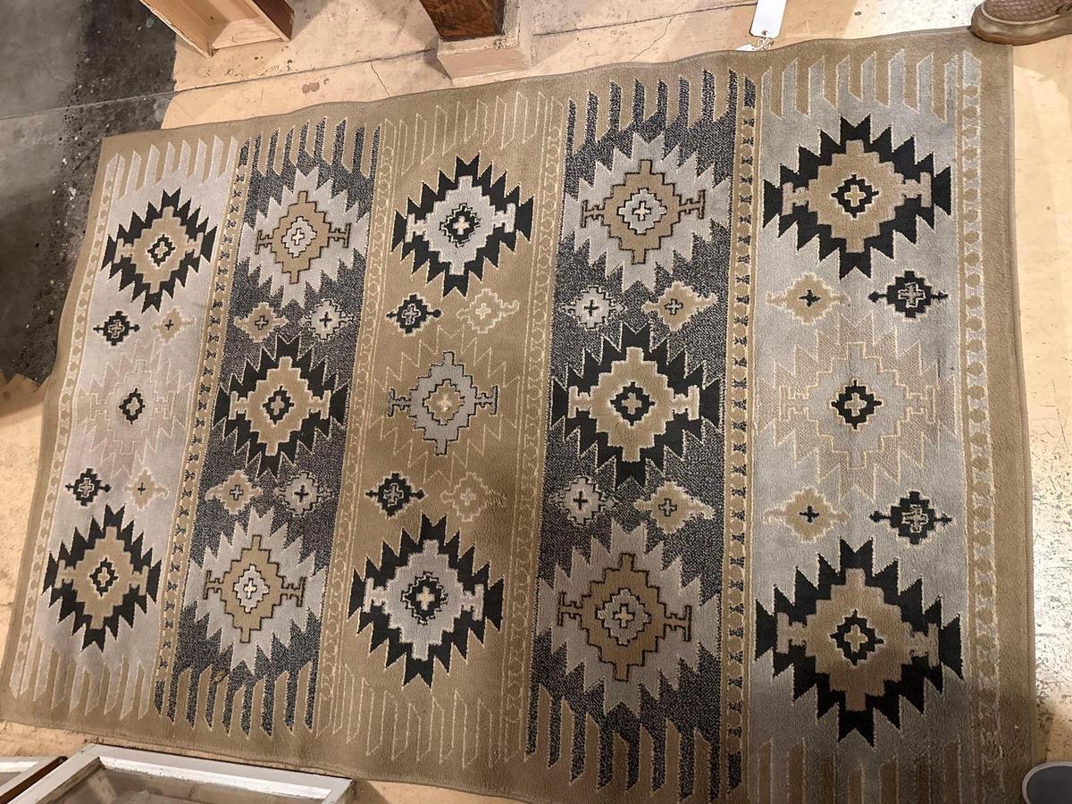 Area Rug