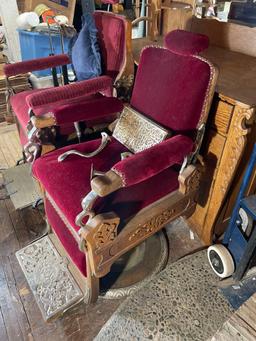 Barber chair