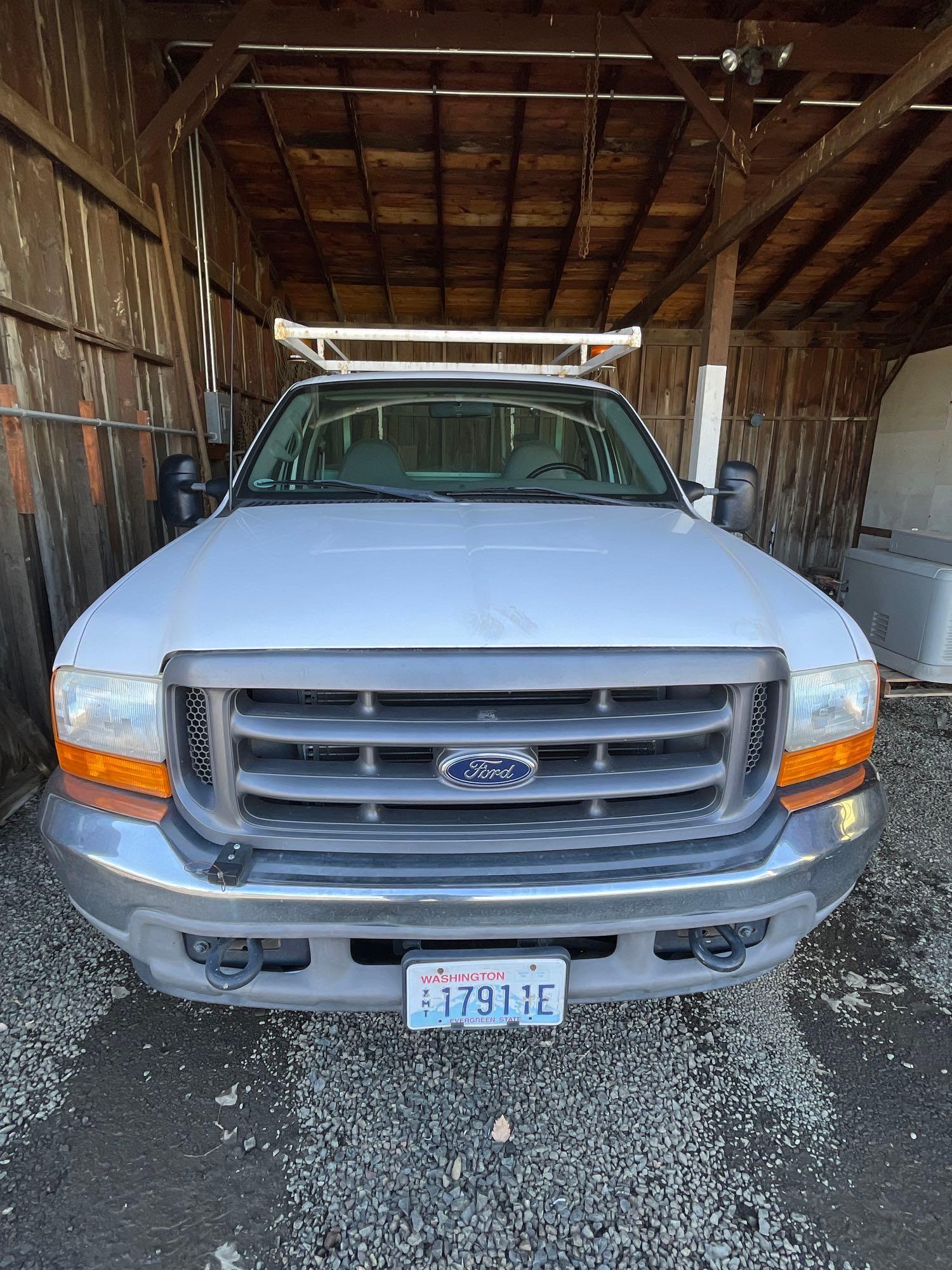 2001 Ford F-250 Pickup Truck w/ Utility Box & Ladder Rack