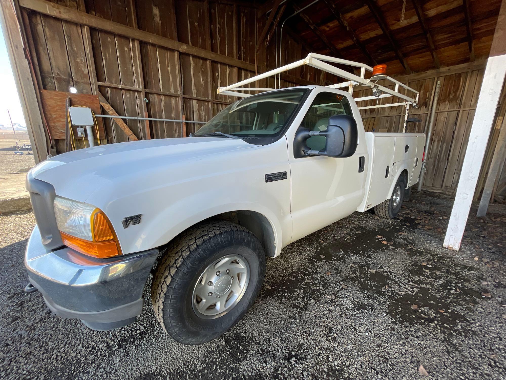 2001 Ford F-250 Pickup Truck w/ Utility Box & Ladder Rack