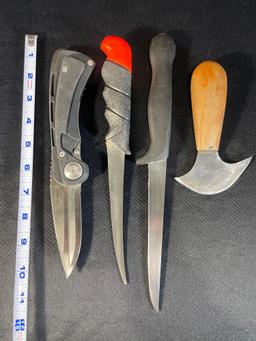 Assortment of fixed knives -see photo's-