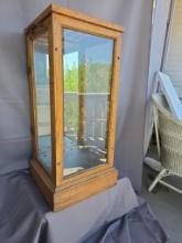 1900 store display case for umbrellas